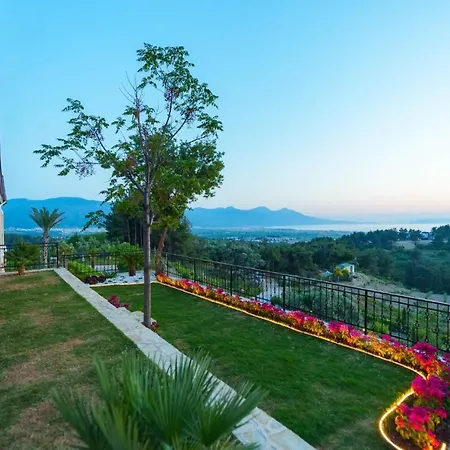 Manzara Ciftlik Kuşadası