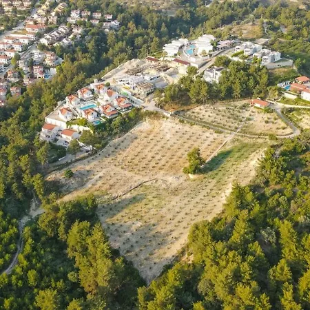 Manzara Ciftlik Kusadası